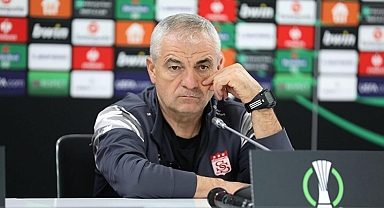 Sivasspor Teknik Direktörü Rıza Çalımbay: 'Rakibimiz tehlikeli bir takım'
