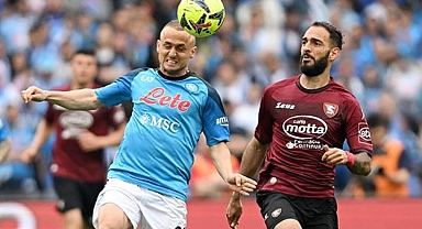 Napoli'nin şampiyonluğu haftaya kaldı