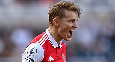 Martin Odegaard, Arsenal'ı sırtlıyor