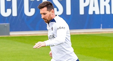 PSG'de Lionel Messi antrenmanlara geri döndü