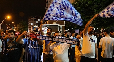 Adana Demirspor taraftarları, Avrupa’ya gidişi coşkuyla kutladı
