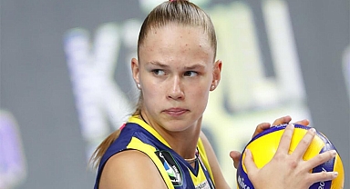 Fenerbahçe'nin Rus yıldızı Arina Fedorovtseva: Futbolcular bana mesaj atıyor