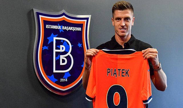Başakşehir, Krzysztof Piatek’i kadrosuna kattı