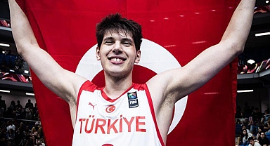 Berke Büyüktuncel, dünyanın en iyi 5'inde!