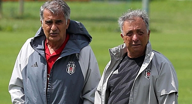 Beşiktaş Başkanı Ahmet Nur Çebi'den eleştirilere yanıt: Kimse merak etmesin! İstanbul'a 3 transferi getireceğiz