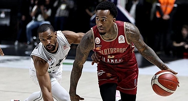 Galatasaray, Beşiktaş'ı Derbide Geçti: Dee Bost Parladı