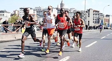 İstanbul Yarı Maratonu Rekorlarla Tamamlandı