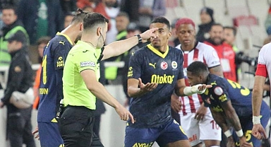 Süper Lig'de 33. Hafta VAR Kayıtları Açıklandı: Fenerbahçe'nin Kritik Maçı Mercek Altında