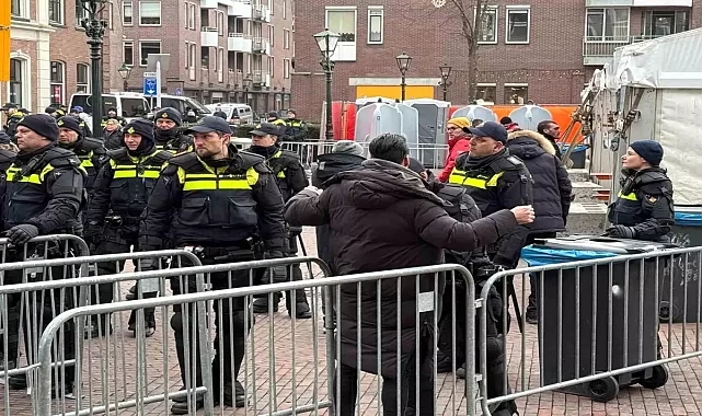 Galatasaray Taraftarları AZ Alkmaar Maçı Öncesi Hollanda'da Buluştu!
