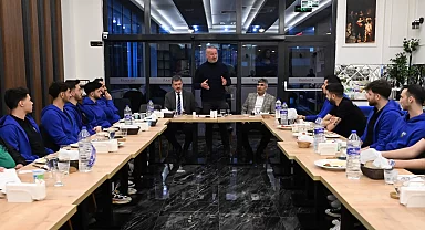 Karacabey'in Efeleri, Şampiyonluk Yolunda Moral Depoladı!